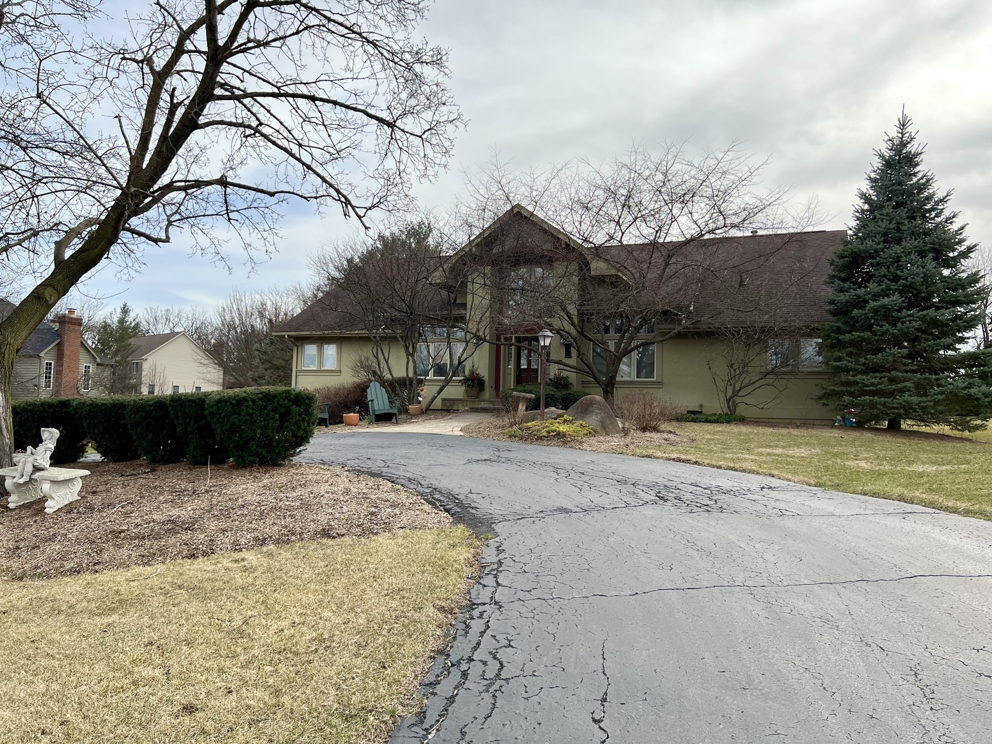 38W715 Bonnie Court