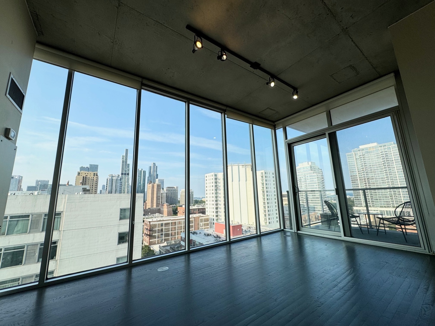 1720 S Michigan Avenue 1401