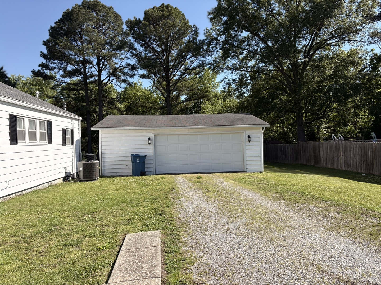 114 W Parrish Street