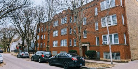 Photo of 3707 W CULLOM Avenue #1, Chicago, IL 60618 (MLS # 12480743)