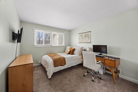 Tiny photo for 16352 Oxford Drive, Tinley Park, IL 60477 (MLS # 12589480)