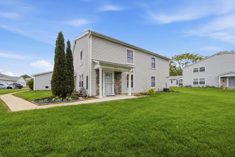 Property photo of 1331 N Glen Circle D, Aurora, IL 60506