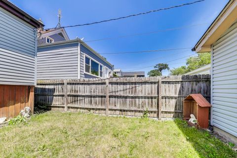 Tiny photo for 4123 N Richmond Street, Chicago, IL 60618 (MLS # 12510344)