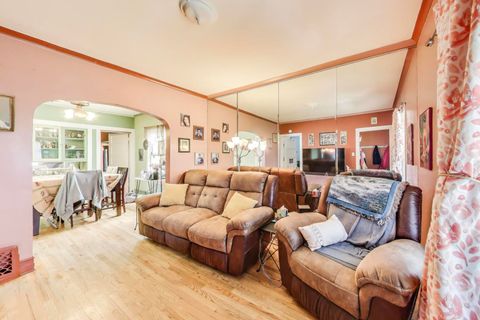 Tiny photo for 4123 N Richmond Street, Chicago, IL 60618 (MLS # 12510344)