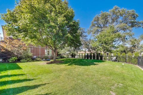 Tiny photo for 1044 N Knight Avenue, Park Ridge, IL 60068 (MLS # 12487254)