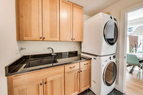 Tiny photo for 1044 N Knight Avenue, Park Ridge, IL 60068 (MLS # 12487254)