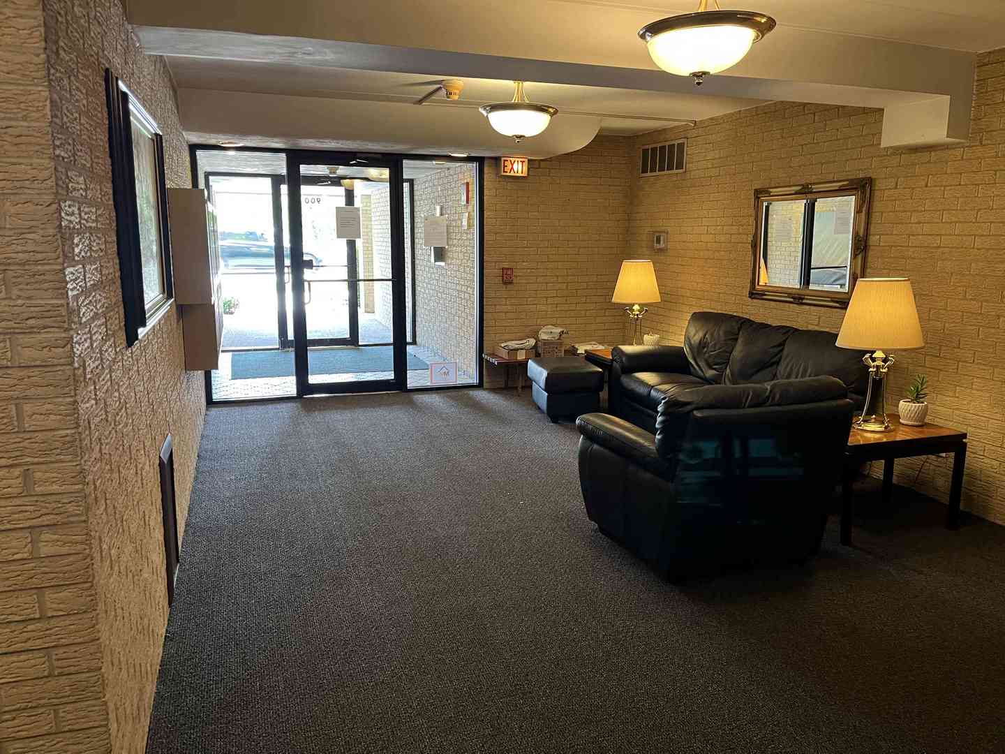 900 S River Road 3A