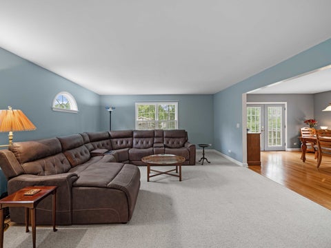 Tiny photo for 2126 Hickory Court, Glenview, IL 60025 (MLS # 12734928)