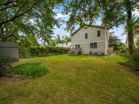 Tiny photo for 2126 Hickory Court, Glenview, IL 60025 (MLS # 12734928)