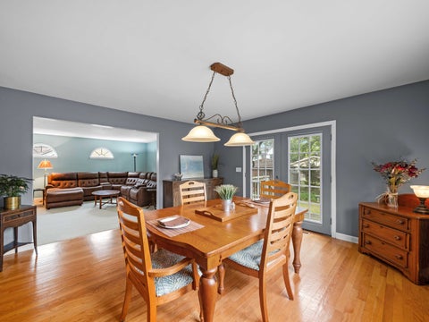 Tiny photo for 2126 Hickory Court, Glenview, IL 60025 (MLS # 12734928)