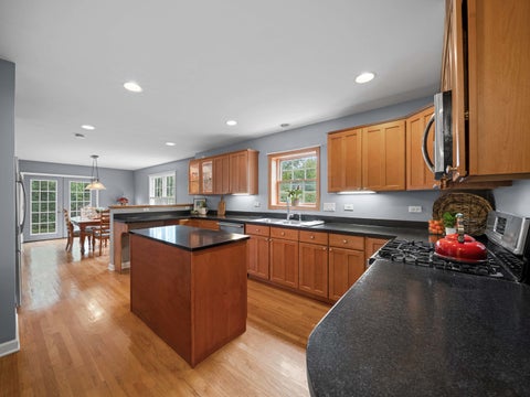 Tiny photo for 2126 Hickory Court, Glenview, IL 60025 (MLS # 12734928)