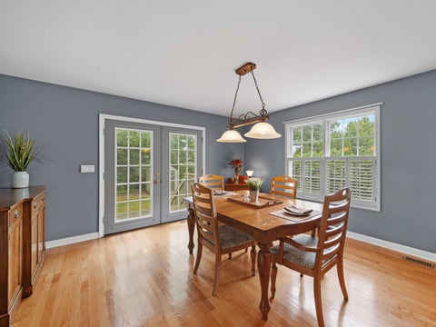 Tiny photo for 2126 Hickory Court, Glenview, IL 60025 (MLS # 12734928)
