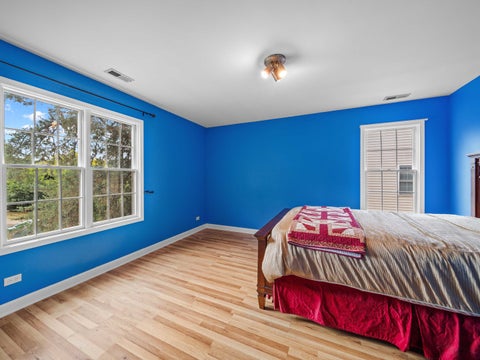 Tiny photo for 2126 Hickory Court, Glenview, IL 60025 (MLS # 12734928)