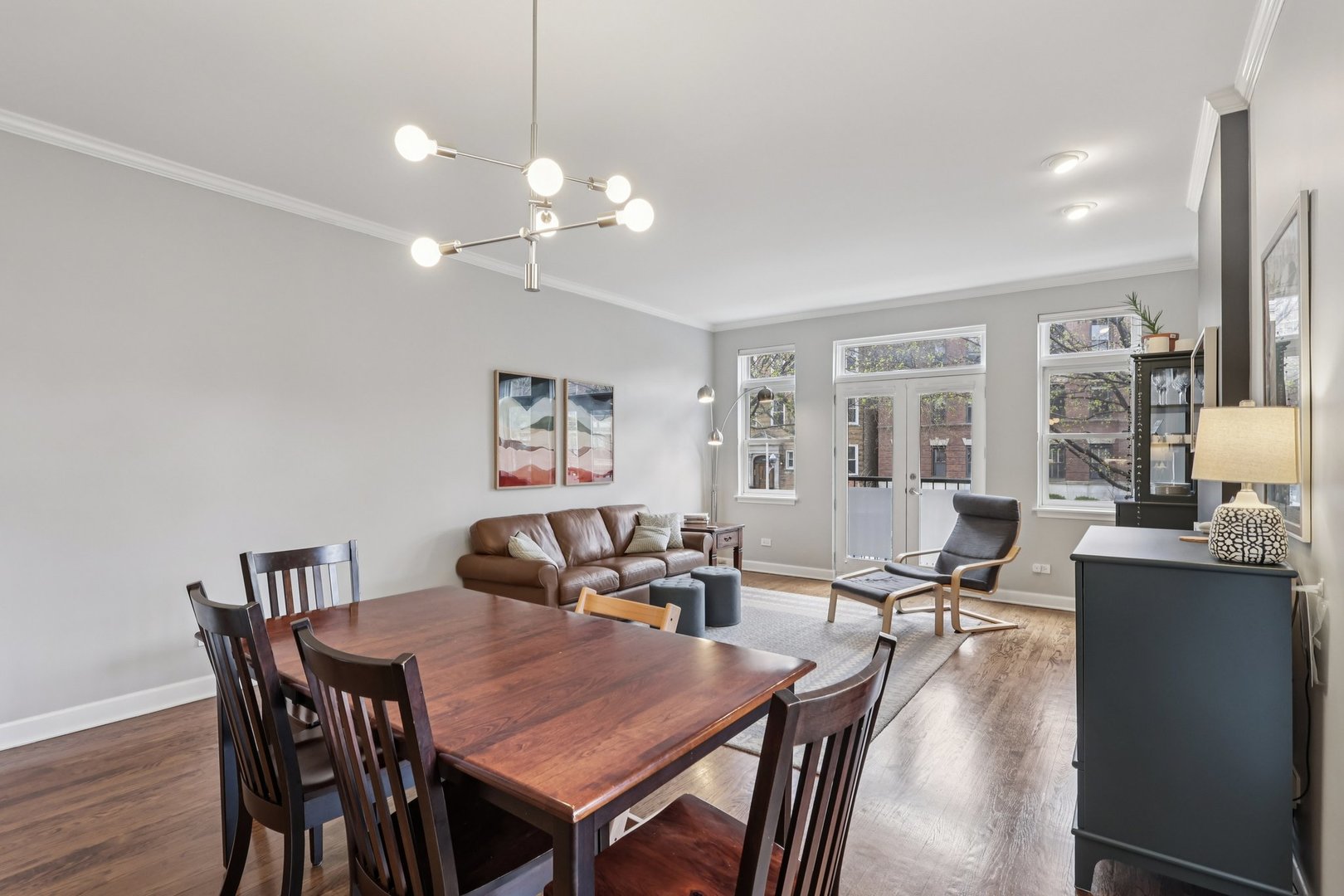 4315 N Kenmore Avenue 1N