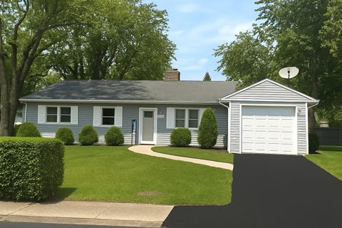 142 Marquette Street Park Forest IL 60466