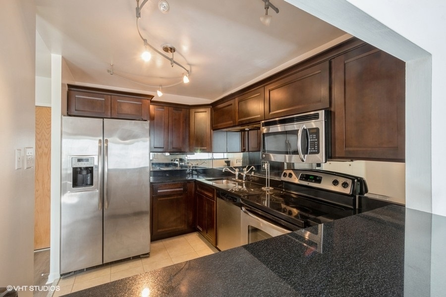 211 E Ohio Street 2012