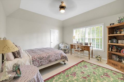 Tiny photo for 2255 Pebble Creek Drive, Lisle, IL 60532 (MLS # 12475451)