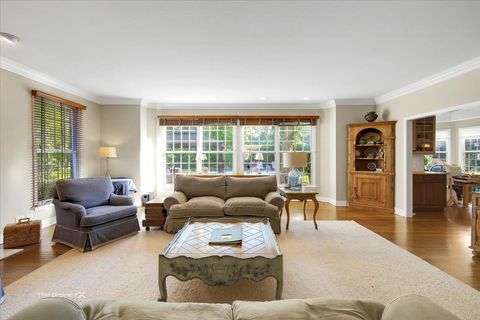 Tiny photo for 2255 Pebble Creek Drive, Lisle, IL 60532 (MLS # 12475451)