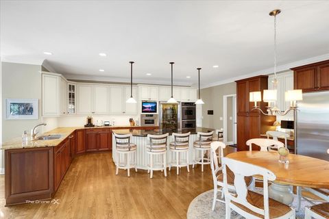 Tiny photo for 2255 Pebble Creek Drive, Lisle, IL 60532 (MLS # 12475451)