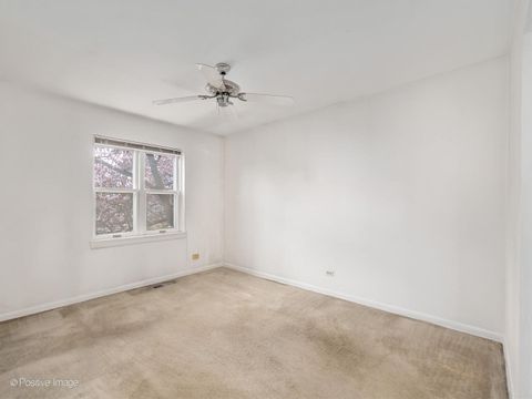 Tiny photo for 8110 Norwood Court, Woodridge, IL 60517 (MLS # 12614638)