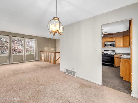 Tiny photo for 8110 Norwood Court, Woodridge, IL 60517 (MLS # 12614638)