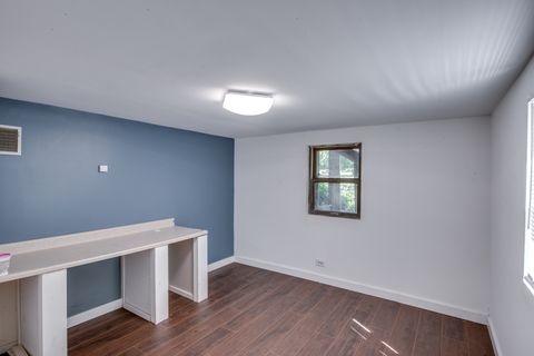 Tiny photo for 830 Porter Street, Joliet, IL 60432 (MLS # 12468017)