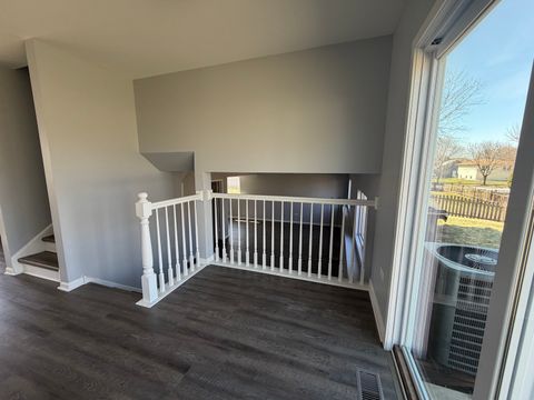 Tiny photo for 2 Beaver Creek Court, Bolingbrook, IL 60490 (MLS # 12598285)