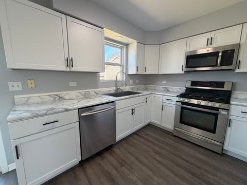 Tiny photo for 2 Beaver Creek Court, Bolingbrook, IL 60490 (MLS # 12598285)