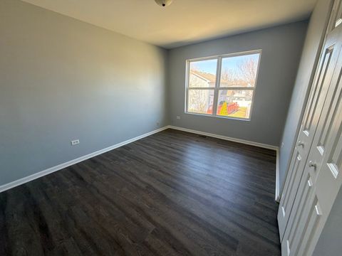 Tiny photo for 2 Beaver Creek Court, Bolingbrook, IL 60490 (MLS # 12598285)