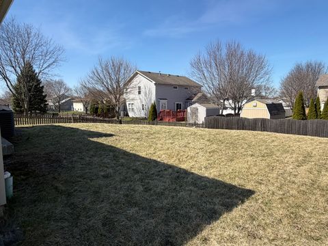 Tiny photo for 2 Beaver Creek Court, Bolingbrook, IL 60490 (MLS # 12598285)