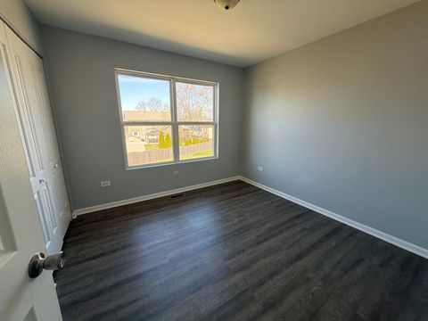 Tiny photo for 2 Beaver Creek Court, Bolingbrook, IL 60490 (MLS # 12598285)