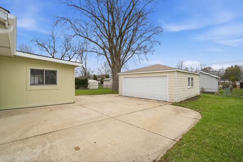 Tiny photo for 249 Shawnee Drive, Carol Stream, IL 60188 (MLS # 12607880)