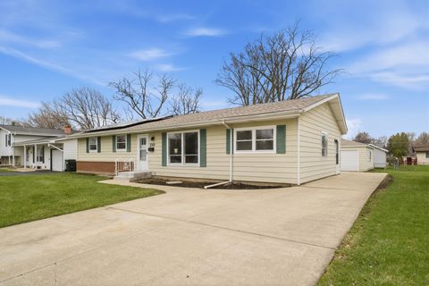 Tiny photo for 249 Shawnee Drive, Carol Stream, IL 60188 (MLS # 12607880)