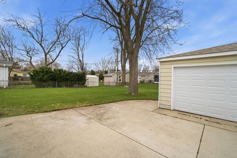 Tiny photo for 249 Shawnee Drive, Carol Stream, IL 60188 (MLS # 12607880)