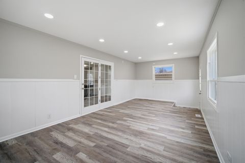 Tiny photo for 249 Shawnee Drive, Carol Stream, IL 60188 (MLS # 12607880)