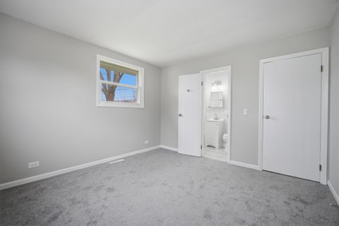 Tiny photo for 249 Shawnee Drive, Carol Stream, IL 60188 (MLS # 12607880)