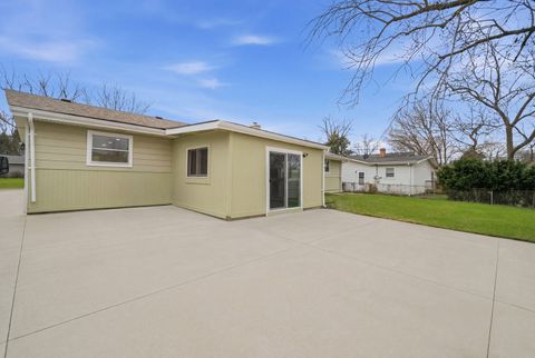 Tiny photo for 249 Shawnee Drive, Carol Stream, IL 60188 (MLS # 12607880)