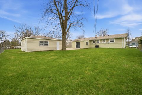 Tiny photo for 249 Shawnee Drive, Carol Stream, IL 60188 (MLS # 12607880)