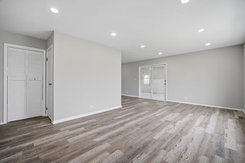 Tiny photo for 249 Shawnee Drive, Carol Stream, IL 60188 (MLS # 12607880)