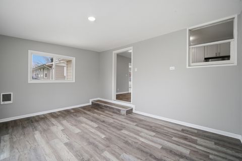 Tiny photo for 249 Shawnee Drive, Carol Stream, IL 60188 (MLS # 12607880)