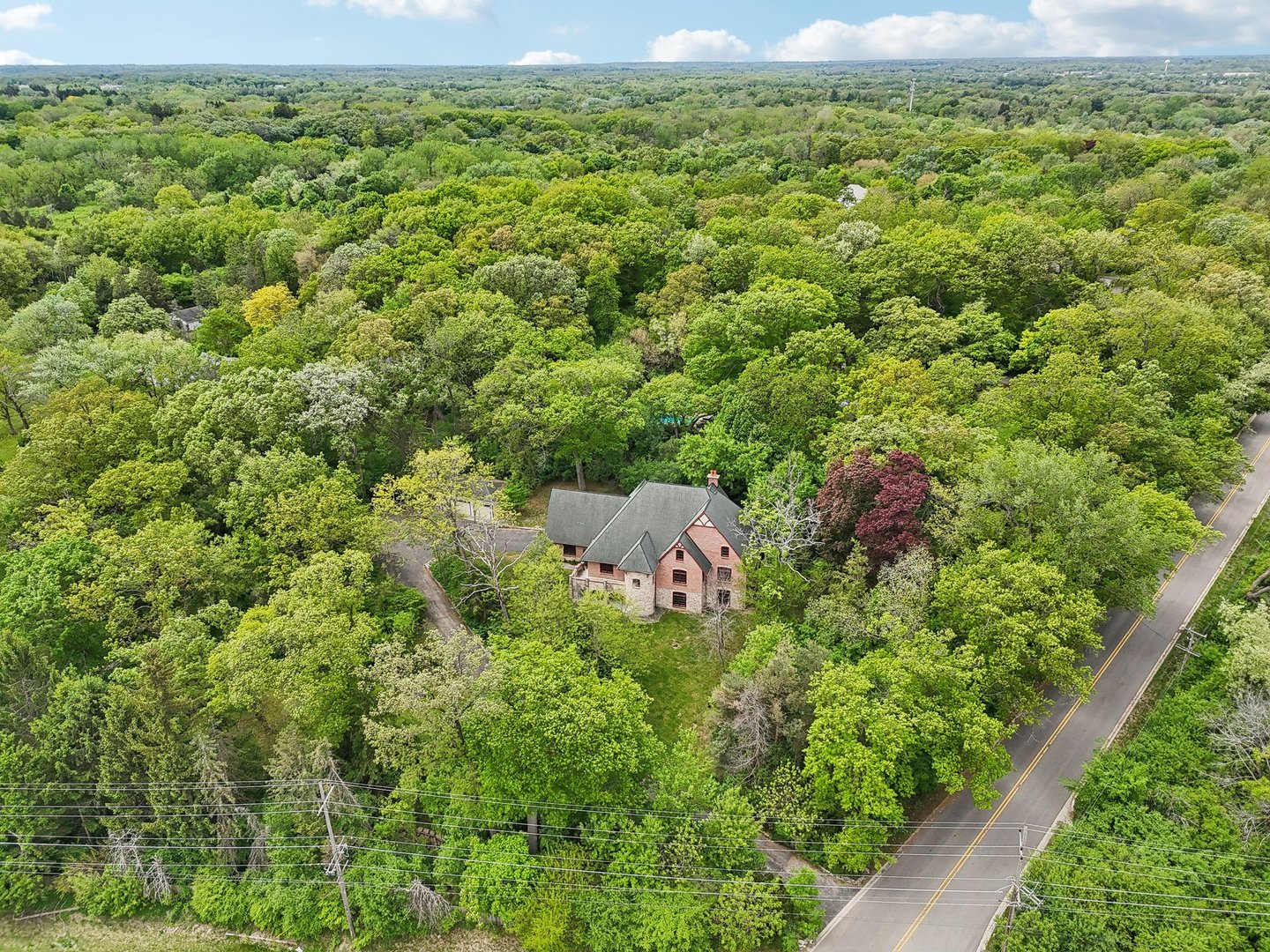 557 Signal Hill Road