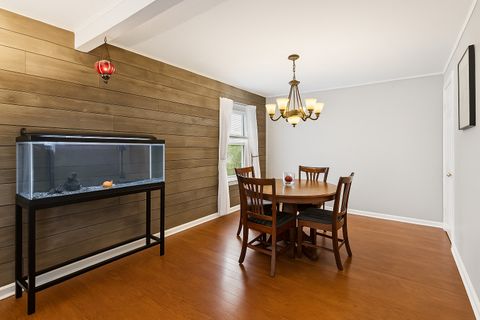 Tiny photo for 2321 Lee Street, Evanston, IL 60202 (MLS # 12521016)