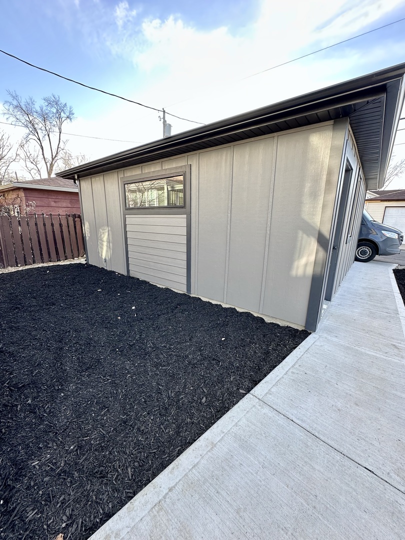 302 S 7th Avenue