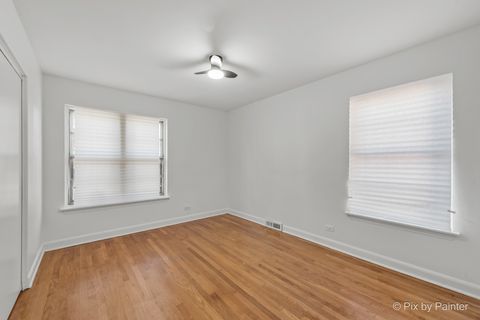 Tiny photo for 4343 Amelia Avenue, Lyons, IL 60534 (MLS # 12517050)