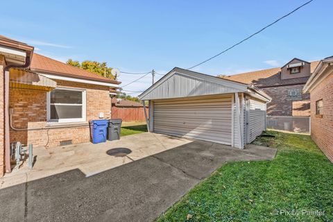 Tiny photo for 4343 Amelia Avenue, Lyons, IL 60534 (MLS # 12517050)