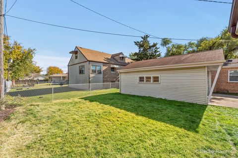 Tiny photo for 4343 Amelia Avenue, Lyons, IL 60534 (MLS # 12517050)
