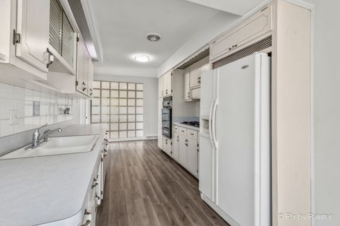 Tiny photo for 4343 Amelia Avenue, Lyons, IL 60534 (MLS # 12517050)