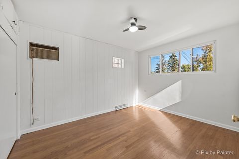 Tiny photo for 4343 Amelia Avenue, Lyons, IL 60534 (MLS # 12517050)