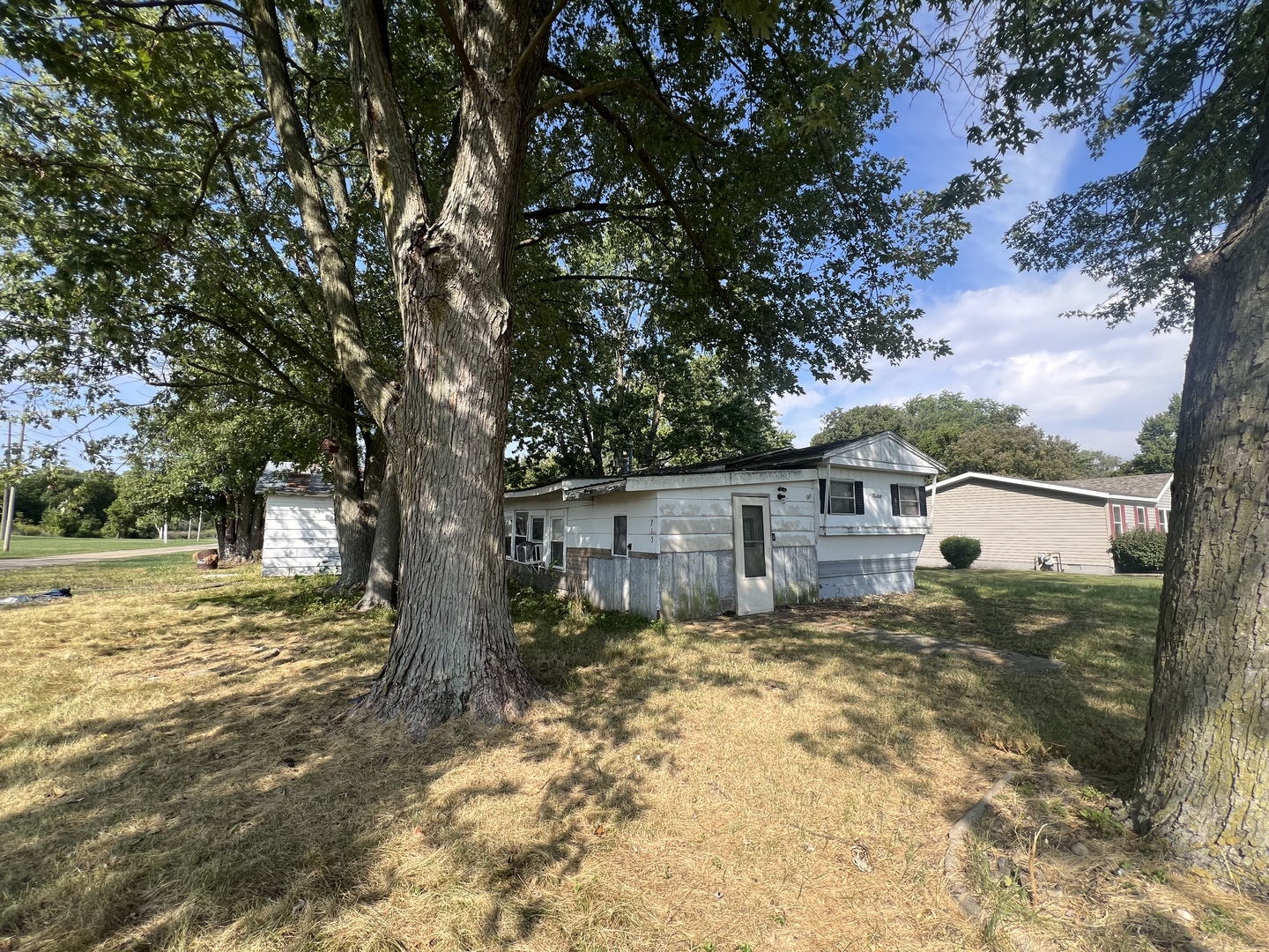 315 W Main Street