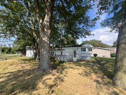 Tiny photo for 315 W Main Street, Sheldon, IL 60966 (MLS # 12475261)
